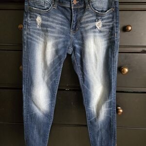 Buckle Black Distressed Cropped Skinny Jean 27x27